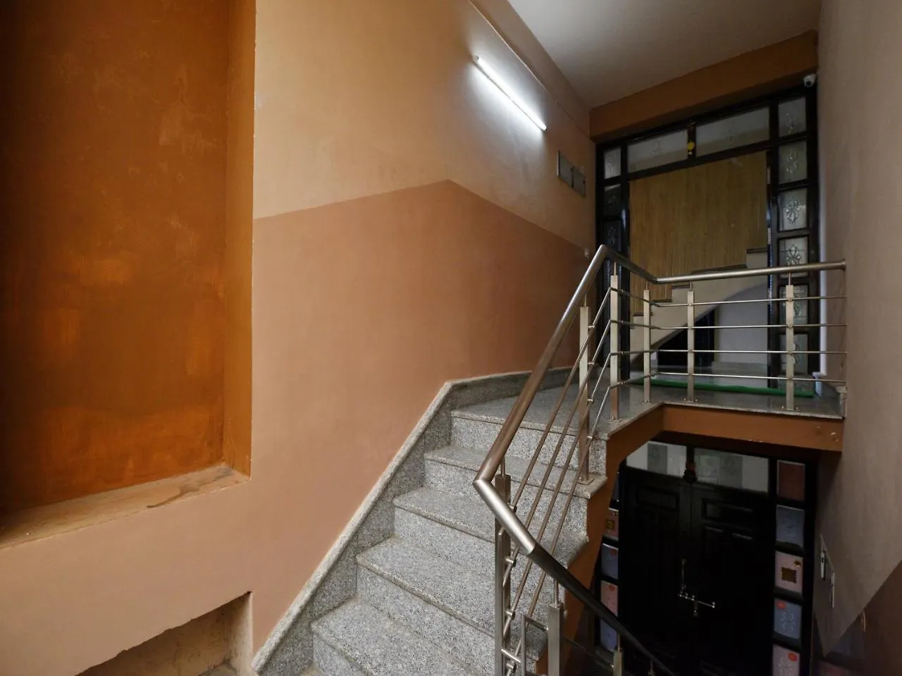 Oyo 10942 Home Inn Shimla