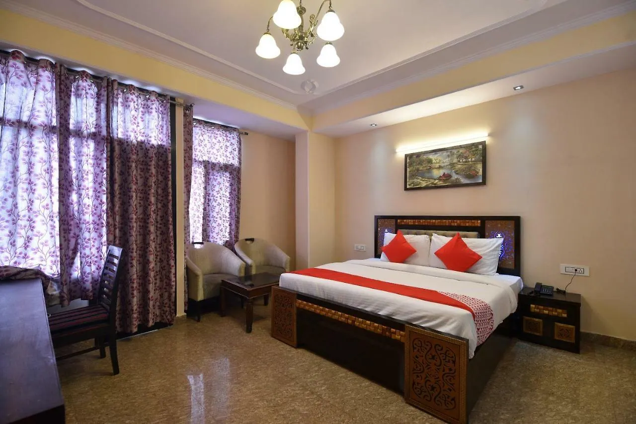 Oyo 10942 Home Inn Shimla